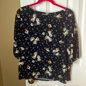 Ladies blouse/Loft Outlet